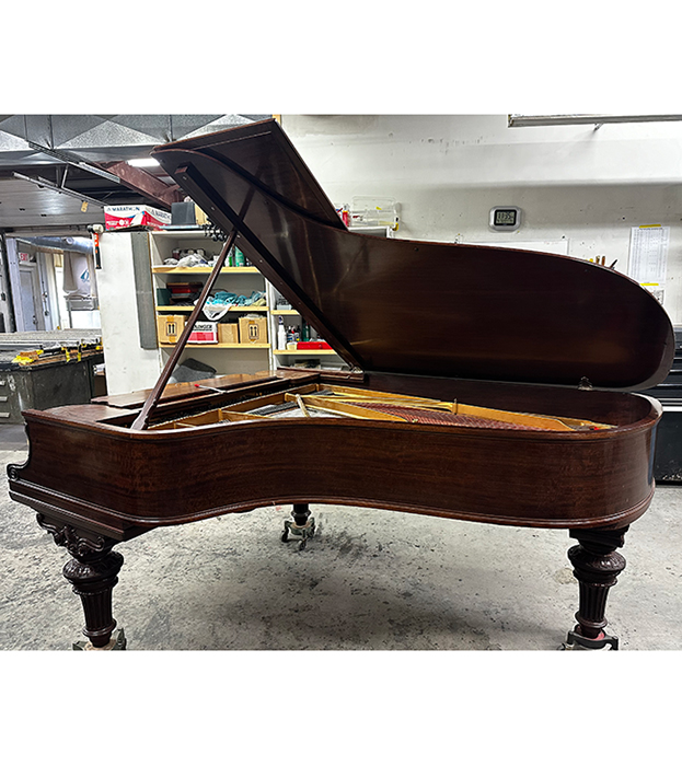 Steinway & Sons B
