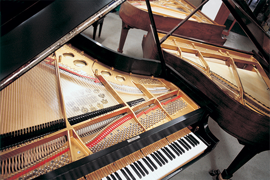 Grand Pianos