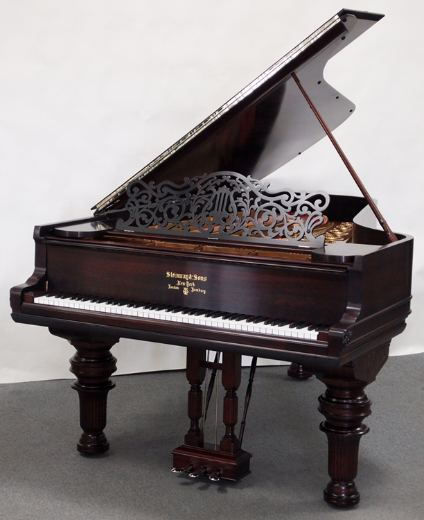 Steinway C