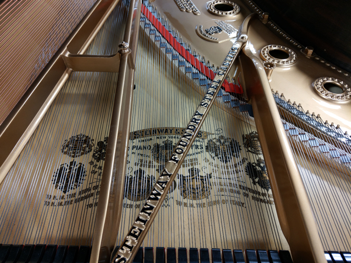 Steinway C