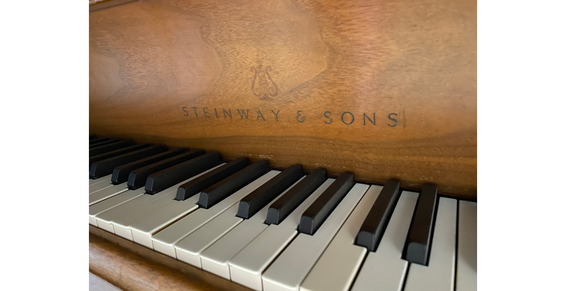 Steinway B Walnut