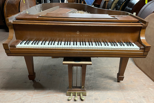 Steinway M Ebony